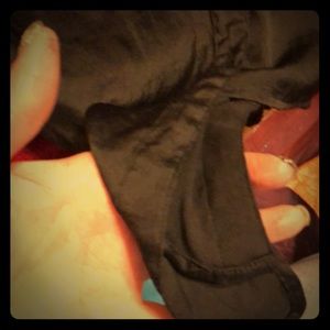 Silk black guess top